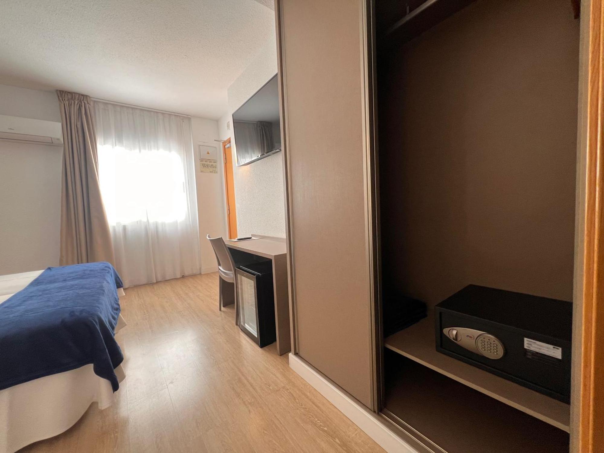 Hotel Montesol Benidorm Eksteriør billede